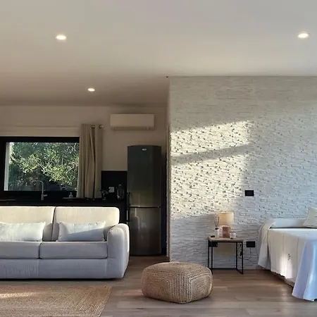 Crystal House With Private Pool Villa Rudalza