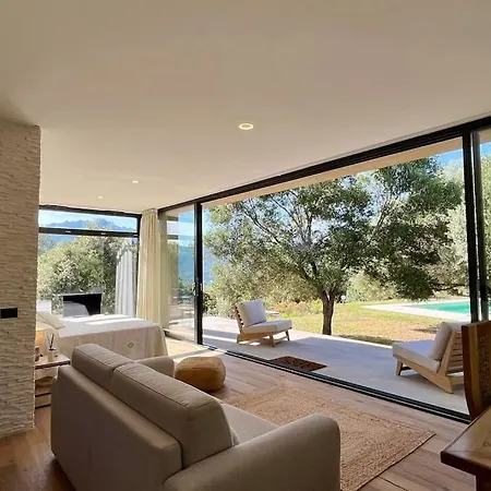 Crystal House With Private Pool Rudalza